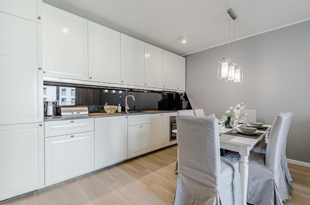 Apartment Nowoczesny Na 8 Osob Na Starowce *